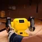 MOTO ESMERIL DE BANCADA 6” 1/2HP 373w 60Hz BIVOLT STGB3715-BR STANLEY - Miniatura