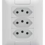 Tomada 4X2 Tripla 2 Polos + Terra 10A Tramontina Branco Aria 57241076 - Miniatura