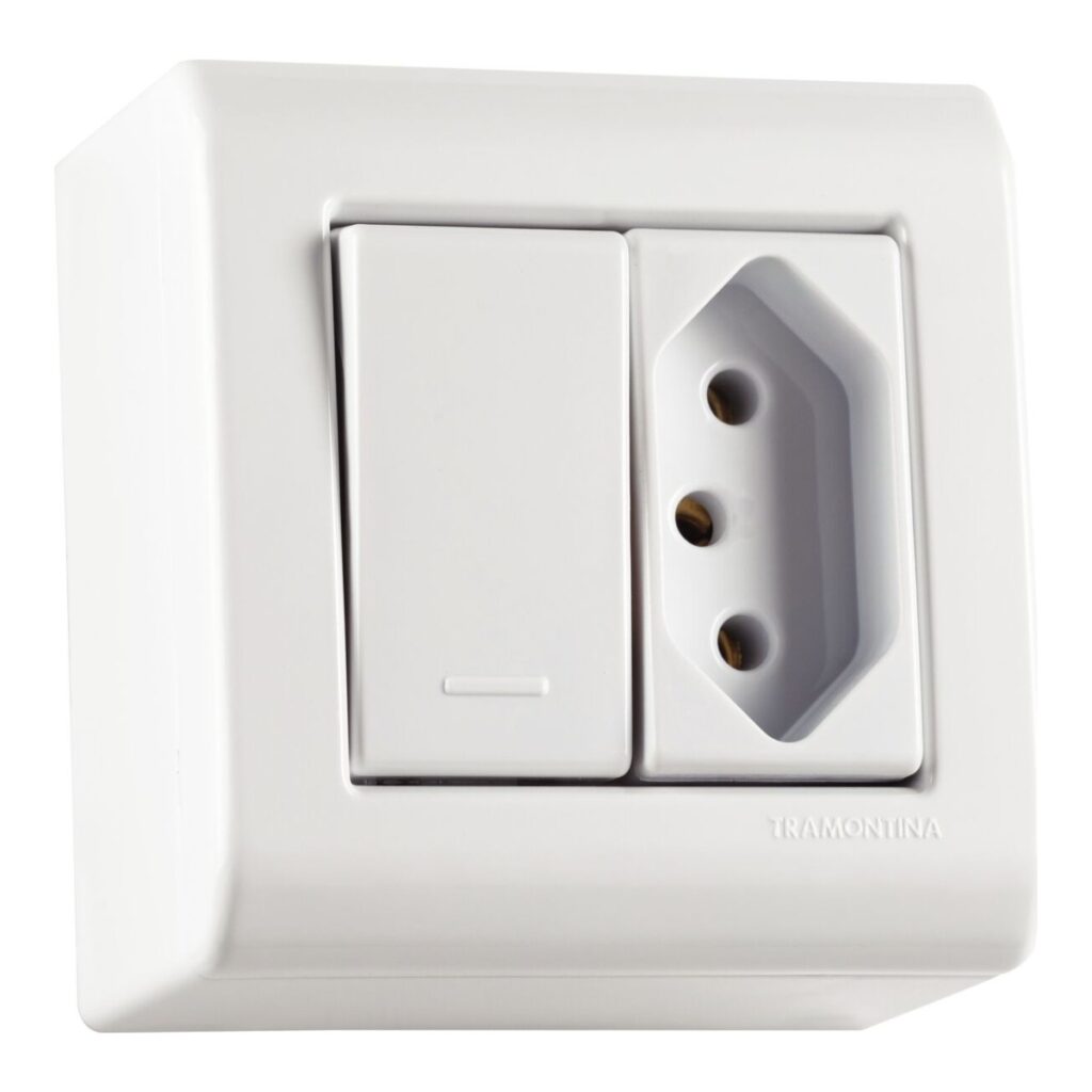 Caixa de Sobrepor com 1 Interruptor Simples e 1 Tomada 2P+T 10 A Tramontina Lizflex Branca – Ref. 57304013