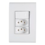 Conjunto 4×2 com 1 Interruptor Simples e 2 Tomadas 2P+T 20 A Tramontina Liz Branco – Ref. 57170086 - Miniatura