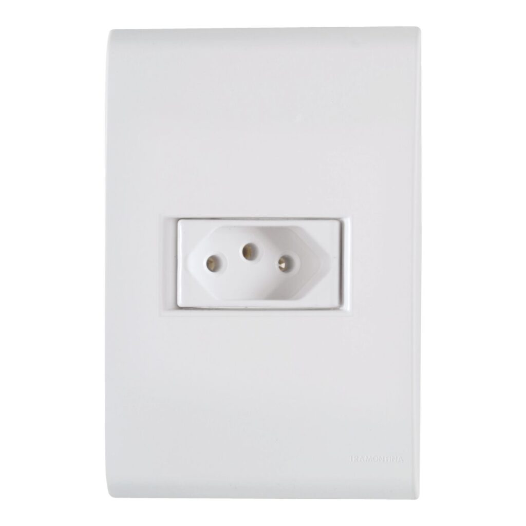 Conjunto 4×2 com 1 Tomada 2P+T 10 A Tramontina Liz 250 V Branco – Ref. 57170210