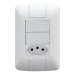 Conjunto 4×2 com 2 Interruptores Simples e 1 Tomada 2P+T 20 A Tramontina Aria Branco – Ref. 57241071 - Miniatura
